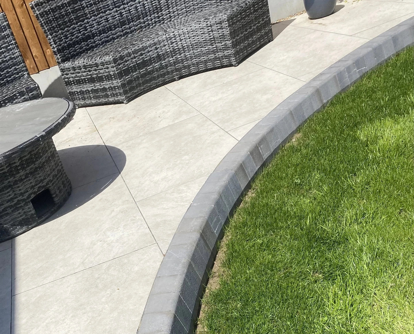 quartz white porcelain paving 900x600