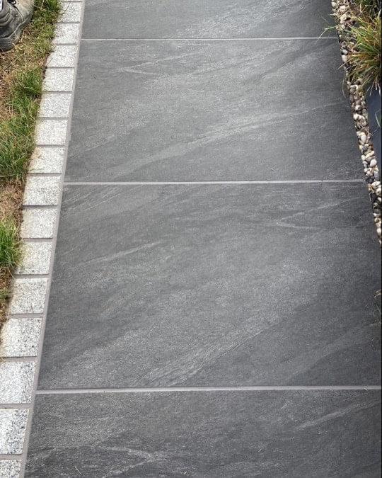 anthracite black porcelain paving 900x600