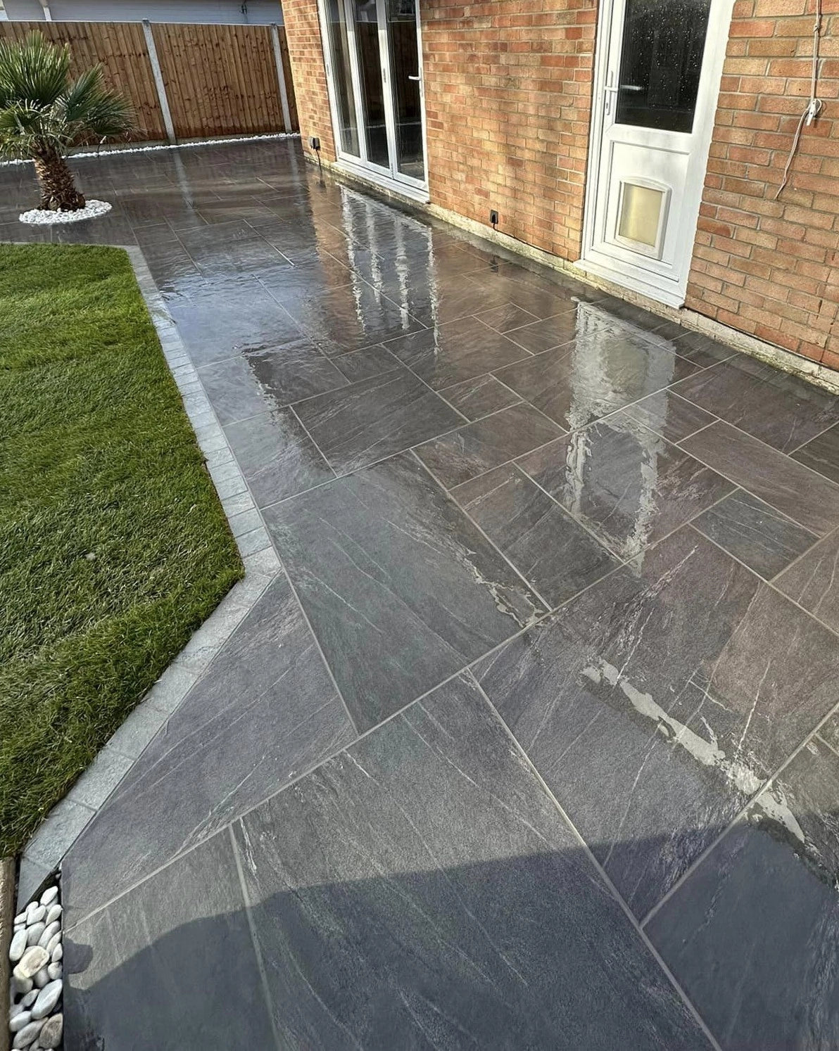 anthracite black porcelain paving mix pack