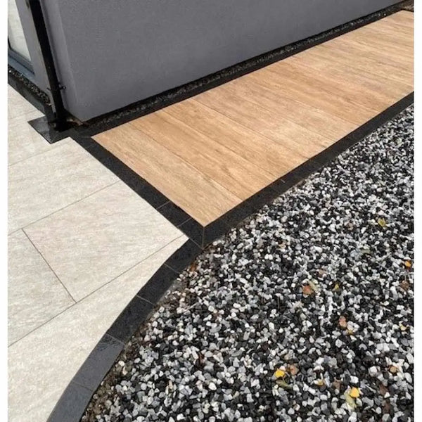 Black Granite Setts - Flamed - 200x100 - 40 mm