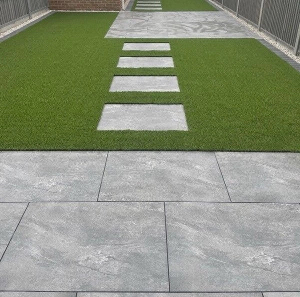 earthcore grey porcelain paving 900x600