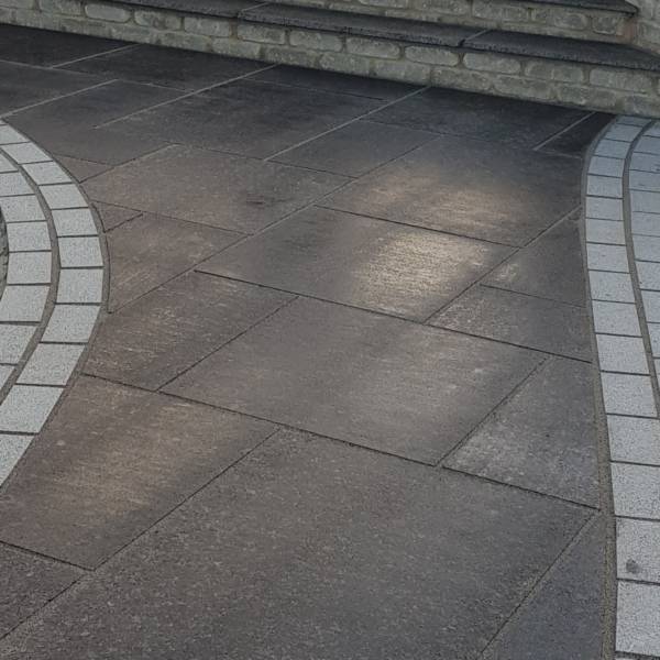 silver grey granite setts 200x100