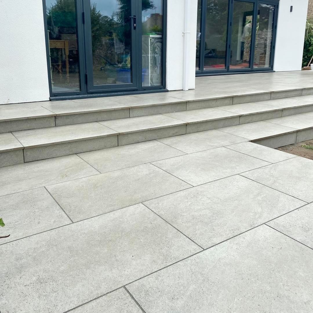 Hammerstone Grey Outdoor Porcelain Paving Tiles - 900x600 - 20mm