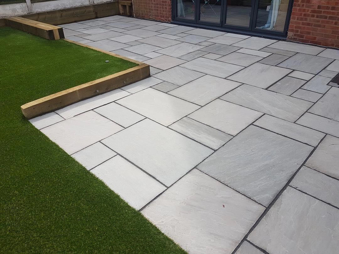 kandla grey sandstone paving mix pack