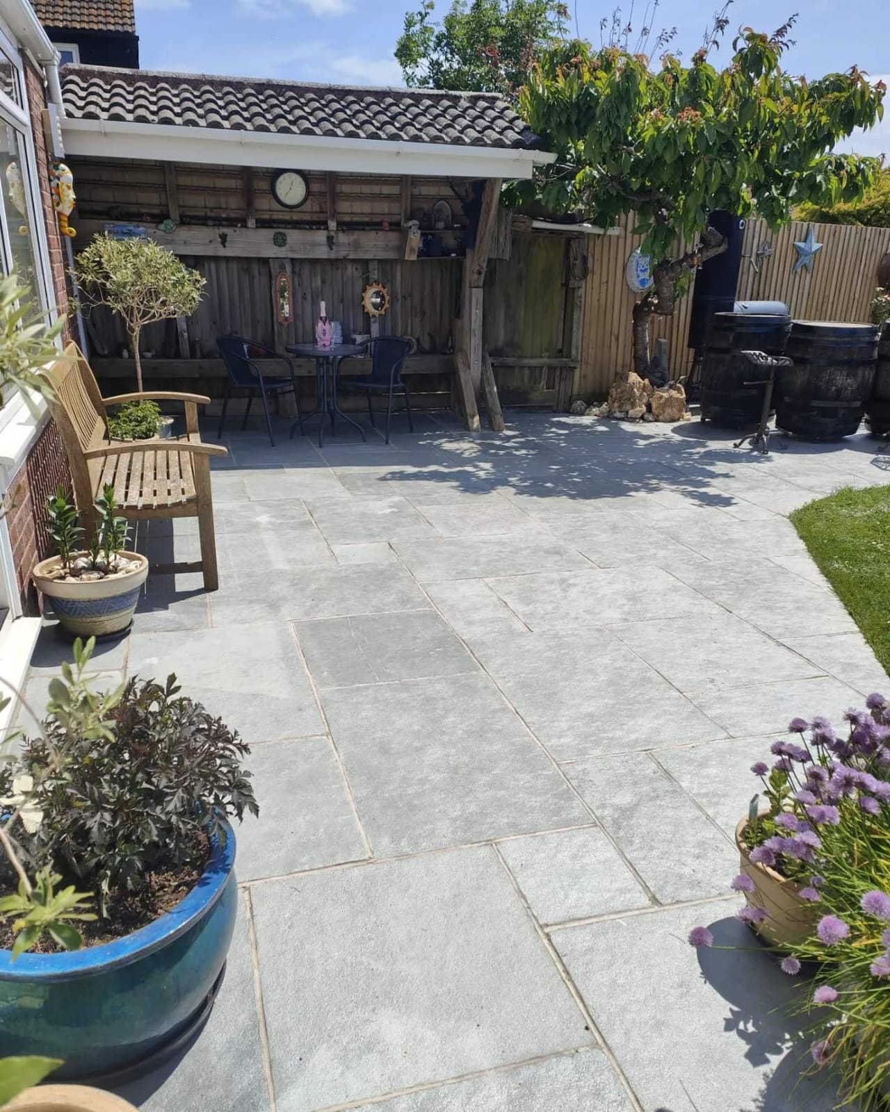 Kota Blue Indian Limestone Paving Slabs - Riven - Patio Pack - 22mm