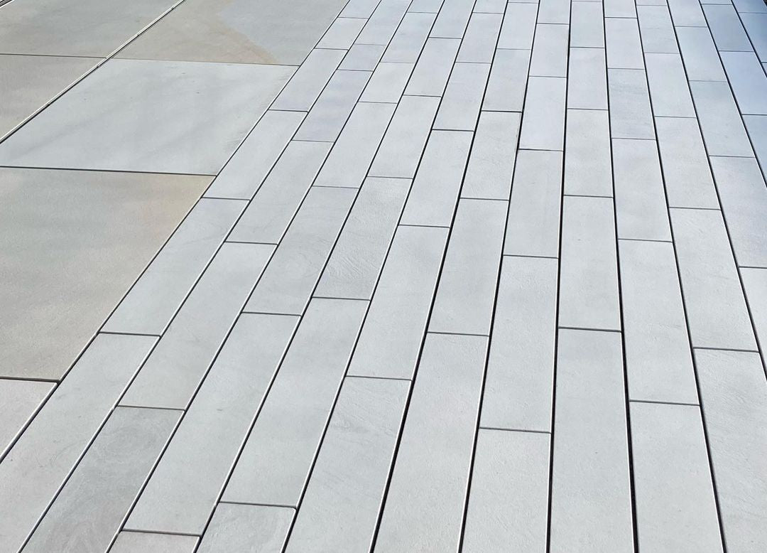 kandla grey smooth paving 900x200