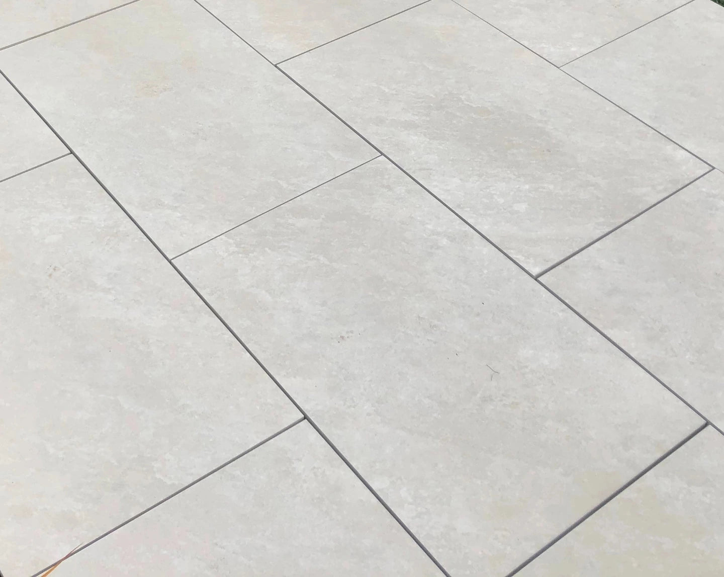 quartz white porcelain paving 900x600