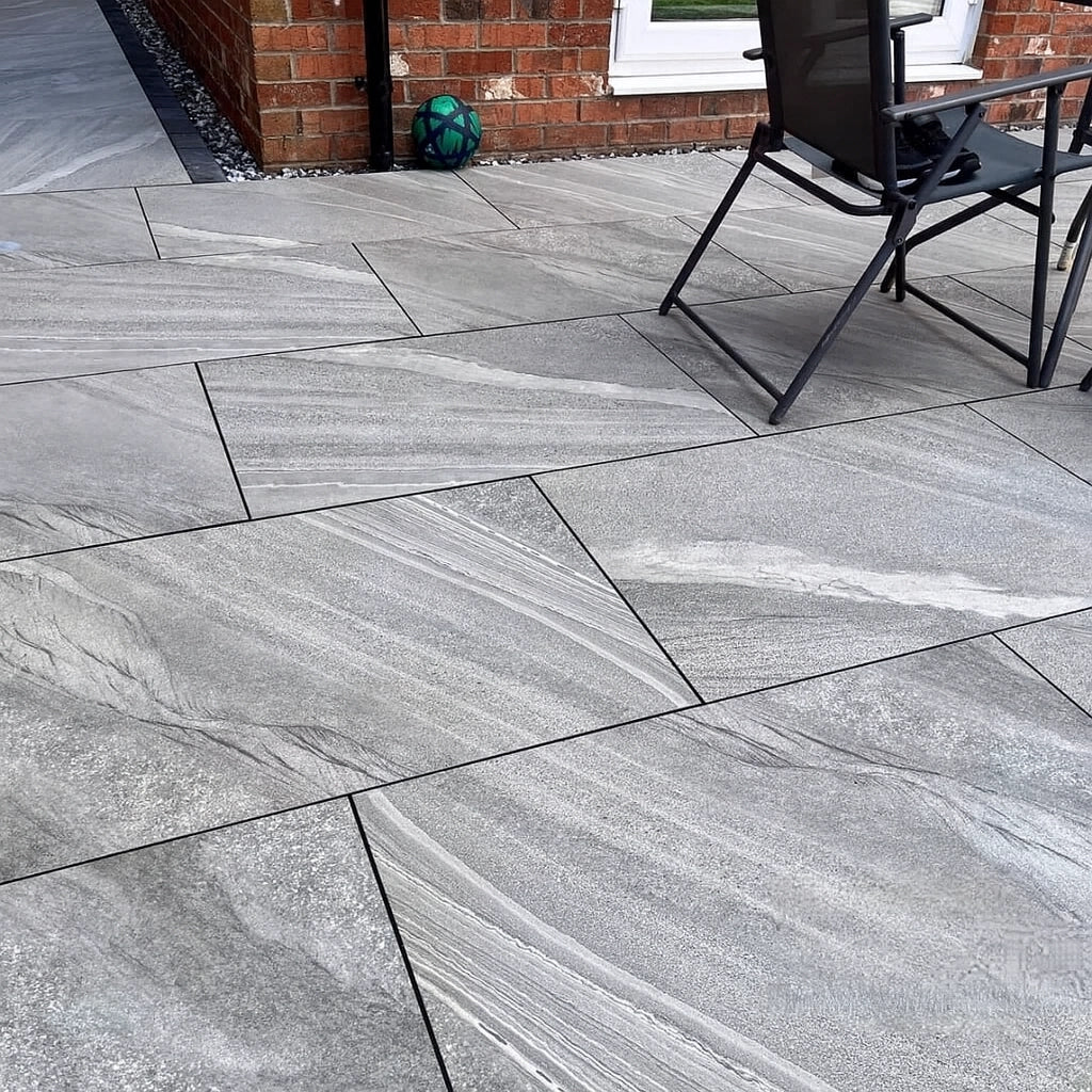 crossover grey porcelain paving 900x600