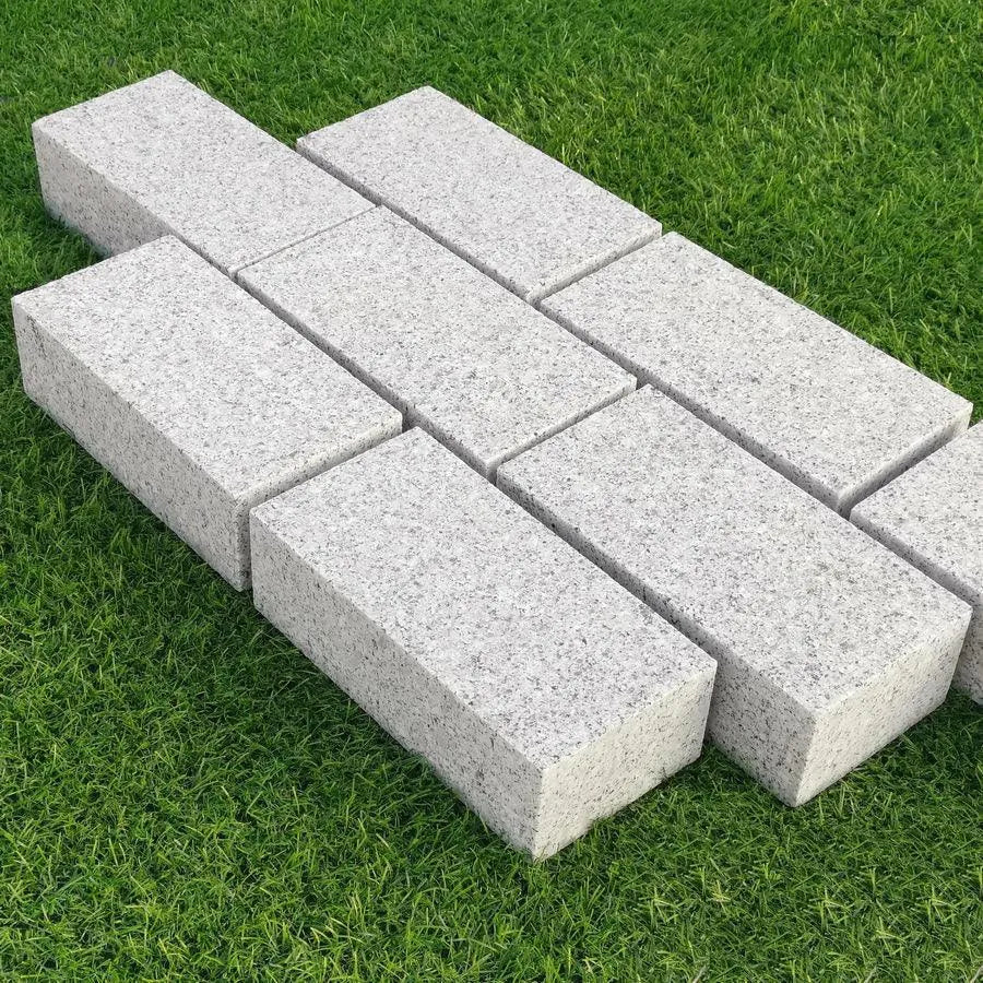 silver grey granite setts 200x100