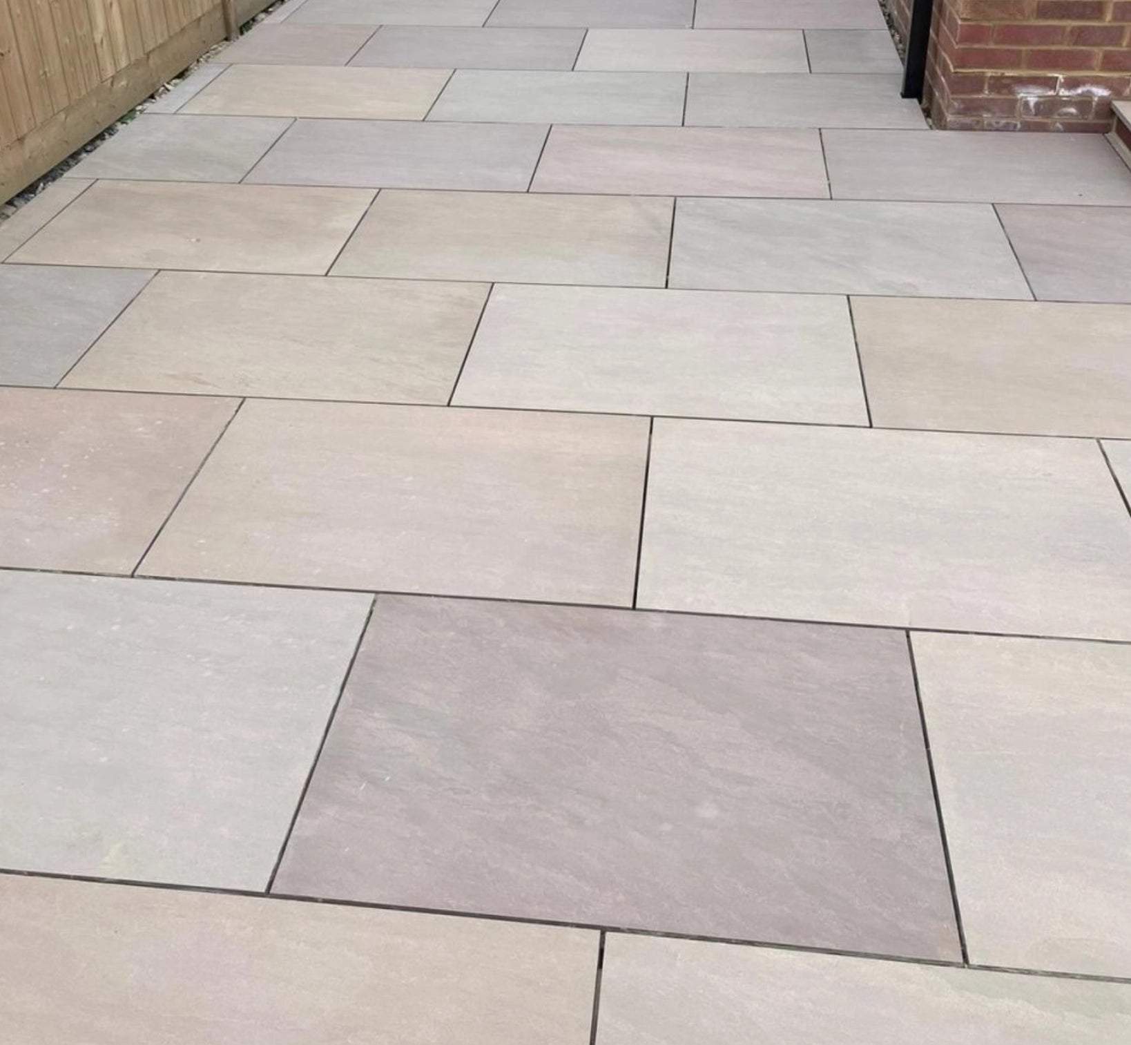 raj green porcelain paving 900x600