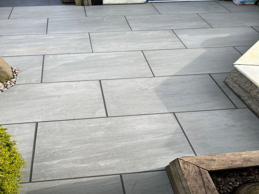 Kandla Grey Outdoor Porcelain Paving Tiles - 900x600 - 16mm