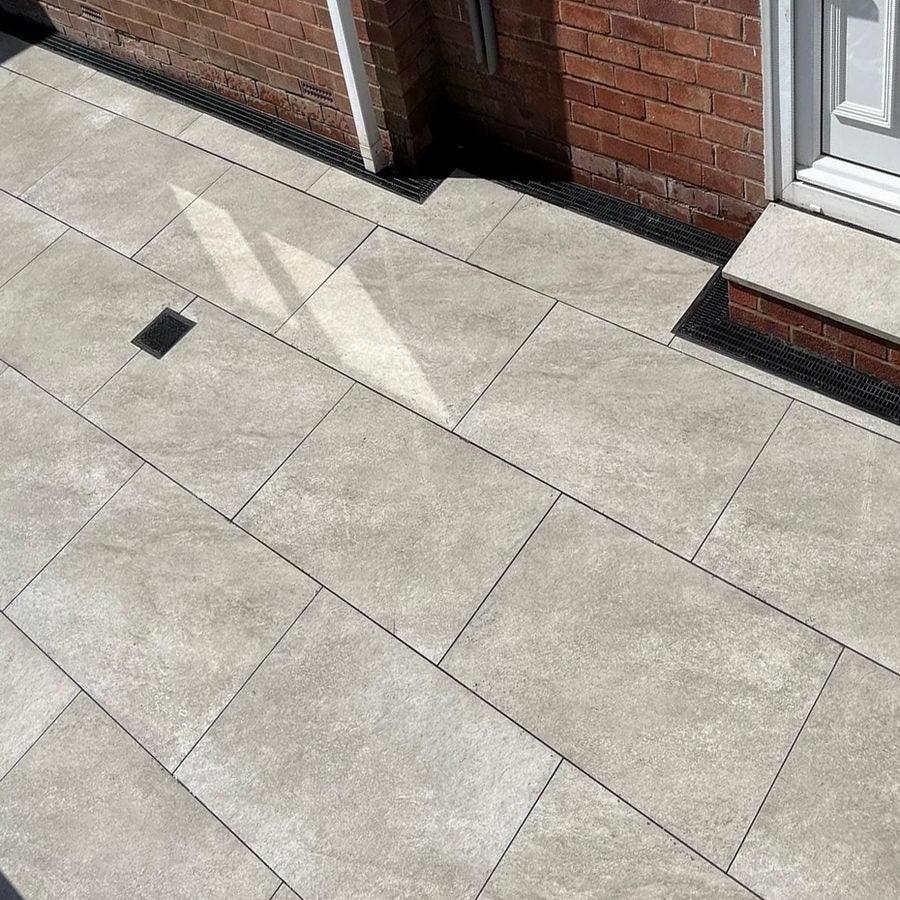 Hammerstone Grey Outdoor Porcelain Paving Tiles - 900x600 - 20mm