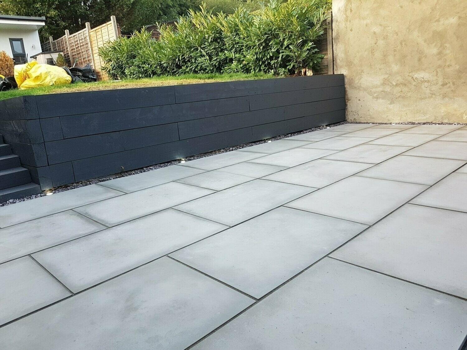 Kandla Grey Indian Sandstone Paving Slabs - Sawn & Honed - 900x600 - 20mm - Smooth Paving - UniversalPaving