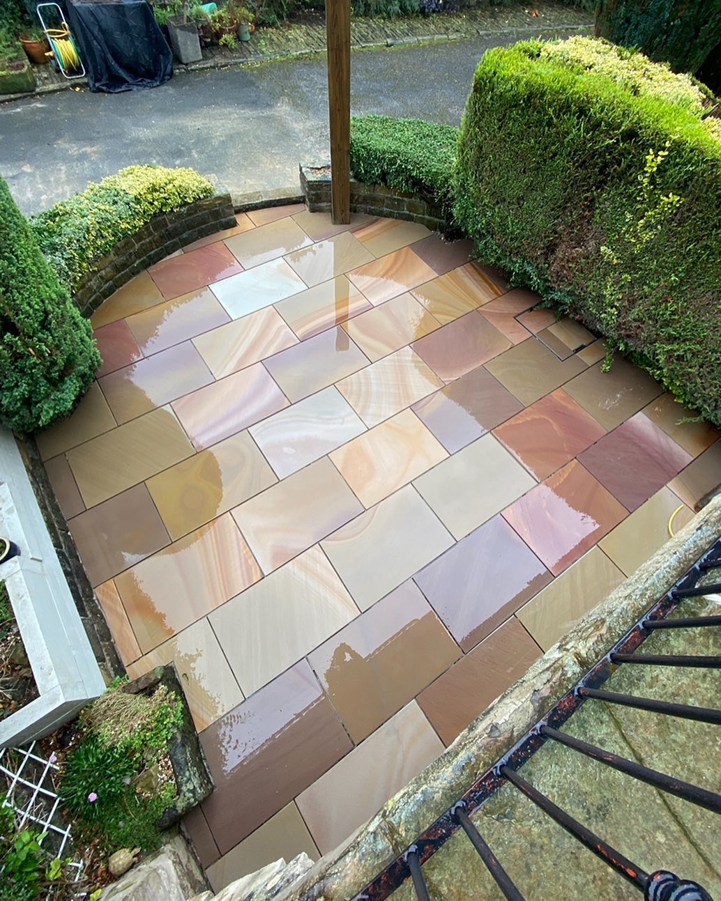 Raj Blend Indian Sandstone Paving Slabs - Sawn & Honed - 900x600 - 20mm - Smooth Paving