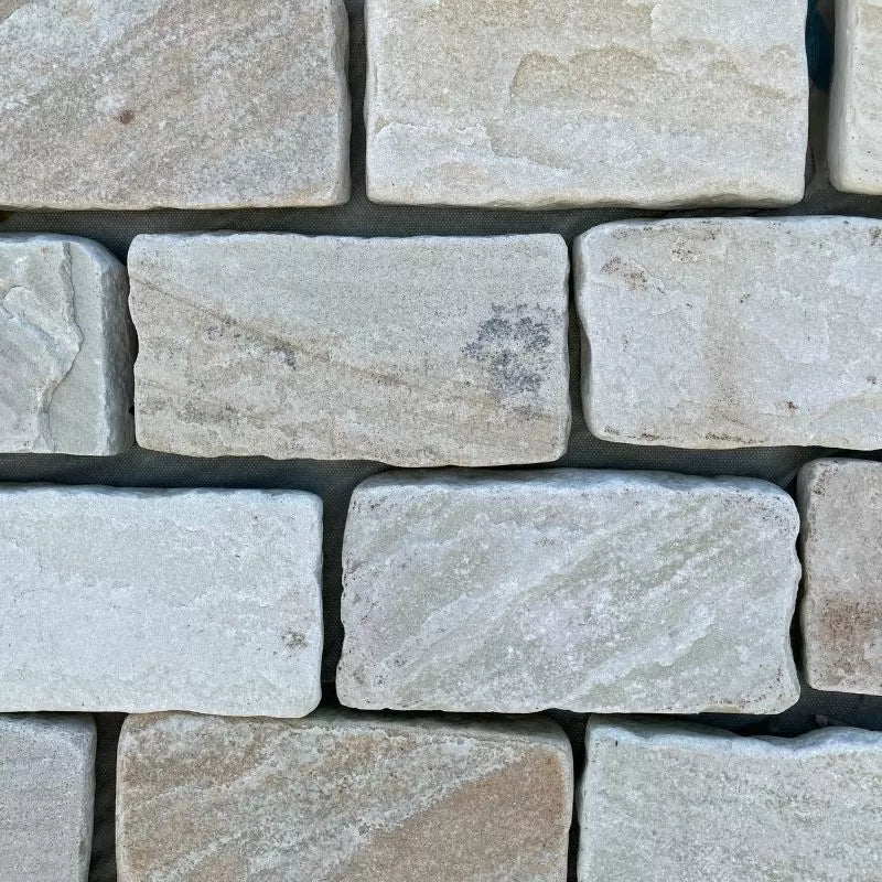 fossil mint sandstone setts 20x10