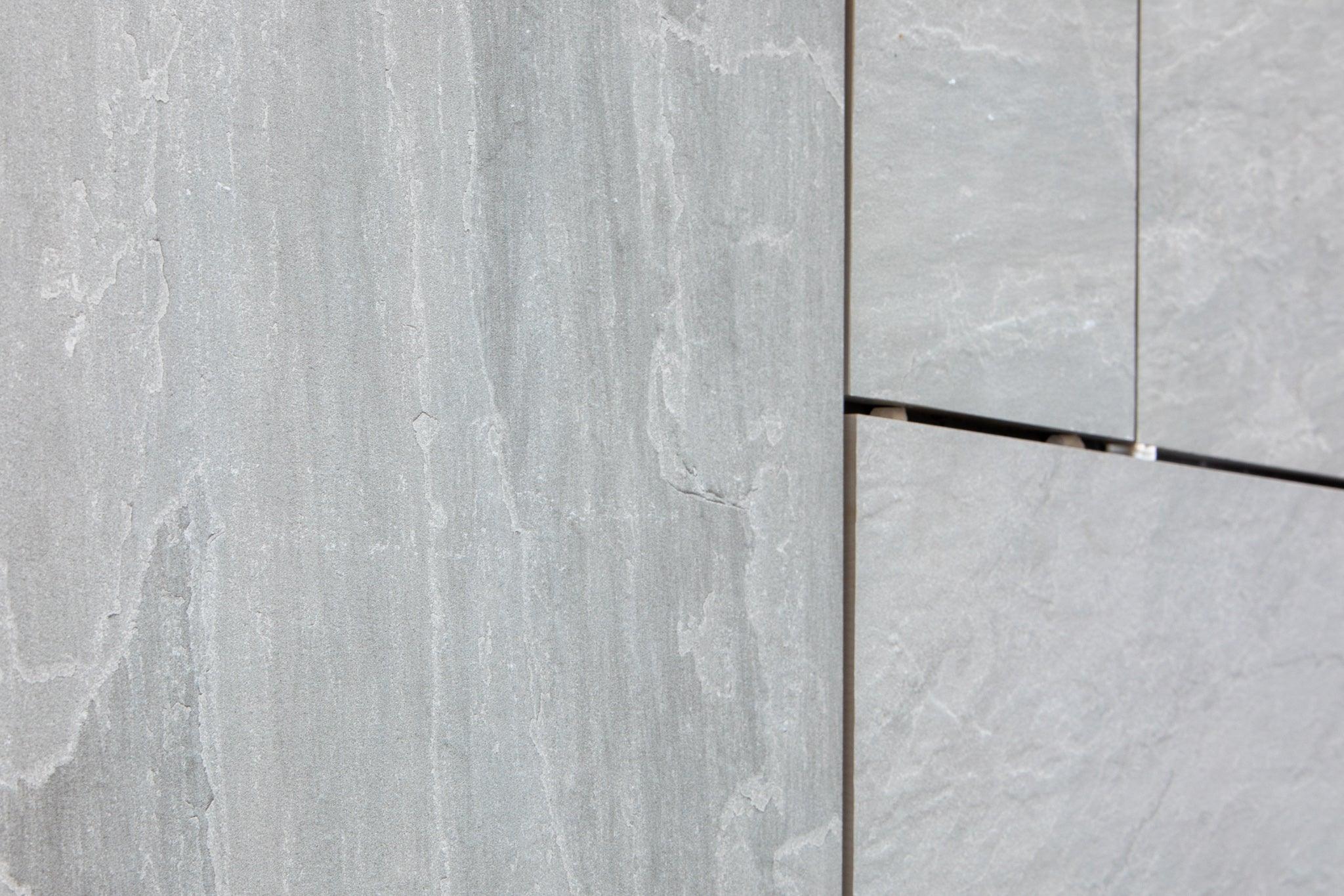 Kandla Grey Indian Sandstone Paving Slabs - Riven - Sawn Edge - 900x600 - 22mm - UniversalPaving