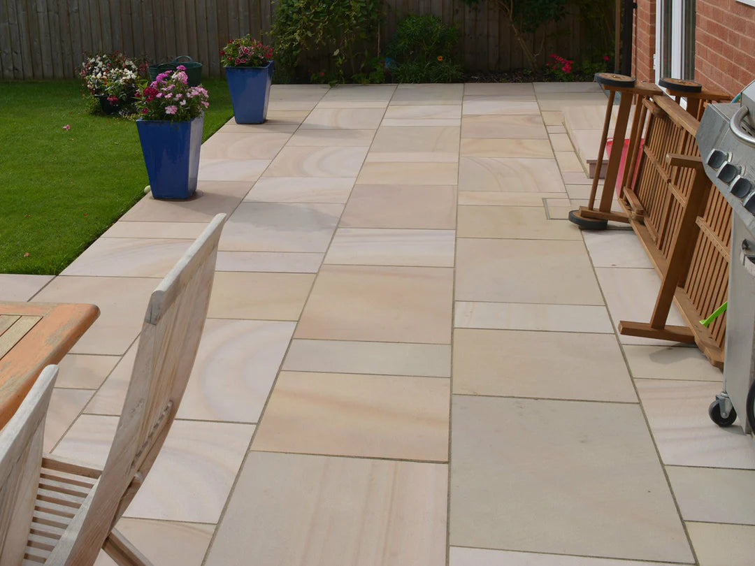 Rippon Buff Indian Sandstone Paving Slabs - Sawn & Honed - 900x600 - 20mm - Smooth Paving