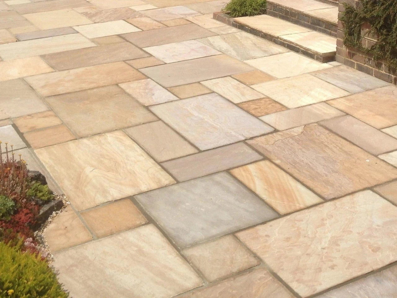 camel dust sandstone paving mix pack