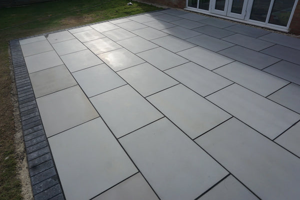 Kandla Grey Indian Sandstone Paving Slabs - Sawn & Honed - 600x600 - 20mm - Smooth Paving - UniversalPaving