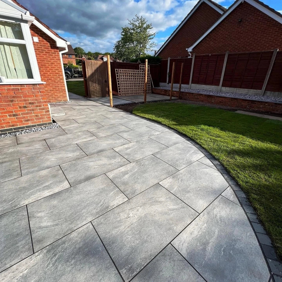 earthcore grey porcelain paving 900x600