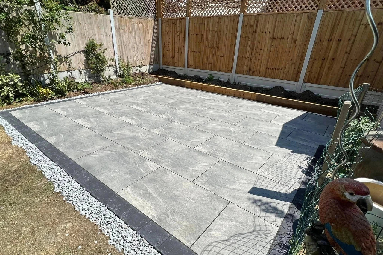 earthcore grey porcelain paving 900x600