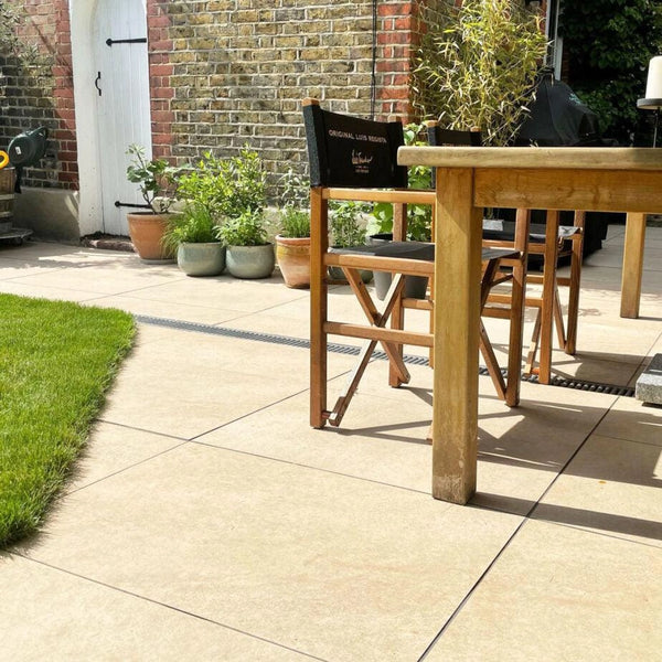 Hammerstone Beige Outdoor Porcelain Paving Tiles - 900x600 - 21.60sqm - 20mm - UniversalPaving