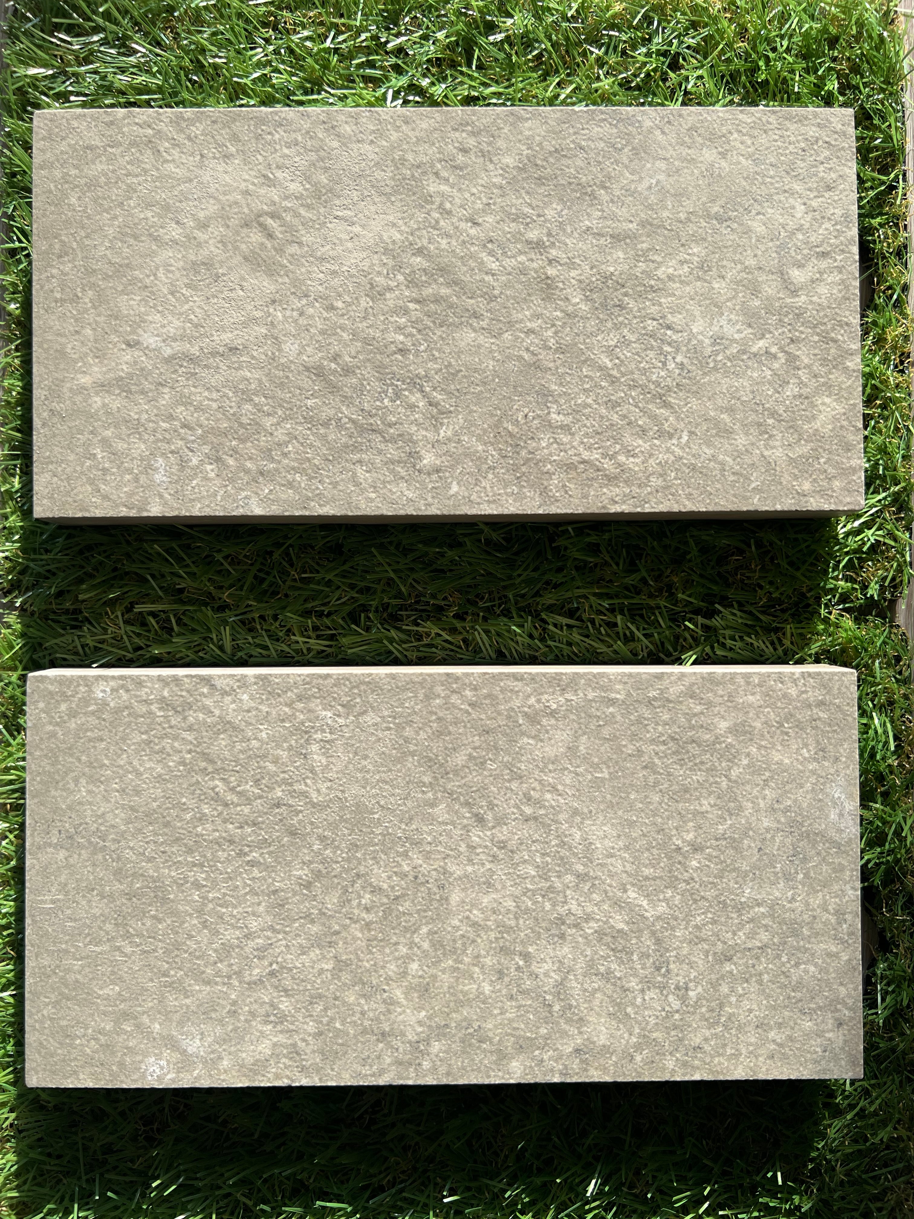 HAMMERSTONE GREY OUTDOOR PORCELAIN - Sample