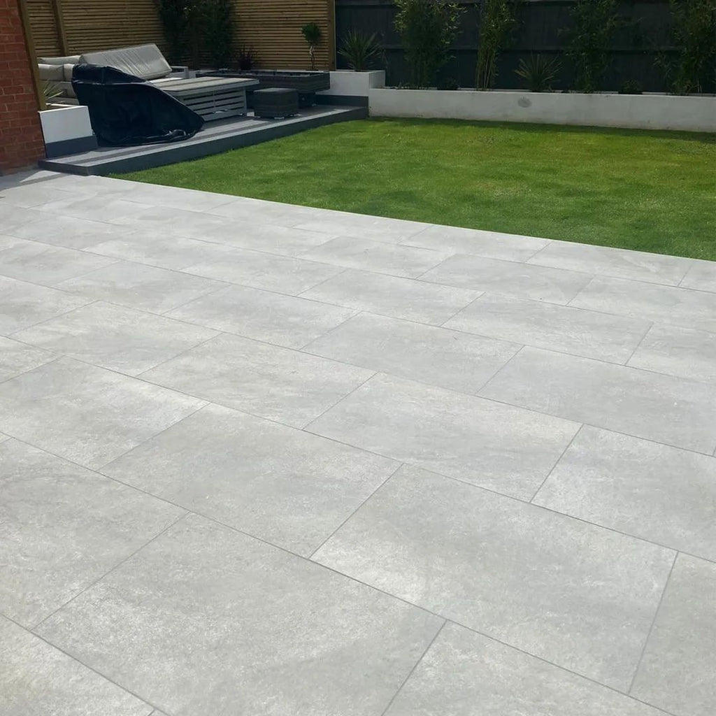 Hammerstone Grey Outdoor Porcelain Paving Tiles 900x600 20mm Universal Paving