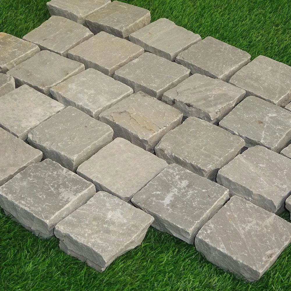 kandla grey tumbled cobbles 10x10 cm