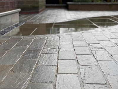 Kandla Grey Setts - Handcut - 20x10 cm - 40-50 mm - 400 Pcs - 9sqm