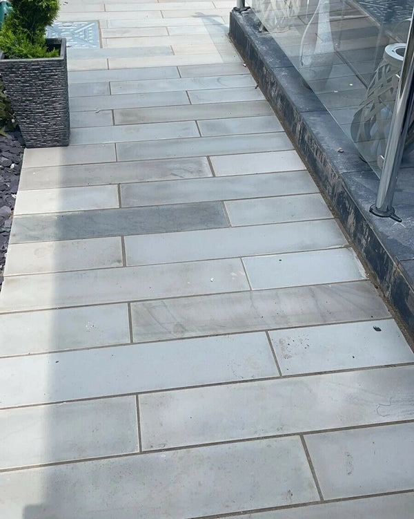 Kandla Grey Smooth Sandstone Plank - Sawn & Honed - 800x200 - 20mm Kandla Grey Smooth Sandstone Linear Paving - Sawn & Honed - 900x200 - 20mm