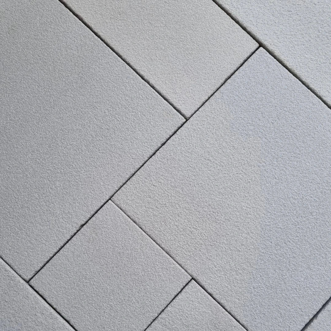 kandla grey shot blasted paving 900x600