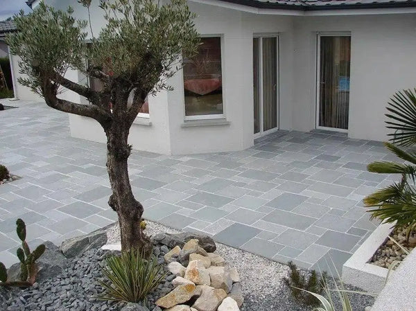 Kota Blue Indian Limestone Paving Slabs - Riven - Patio Pack - 22mm