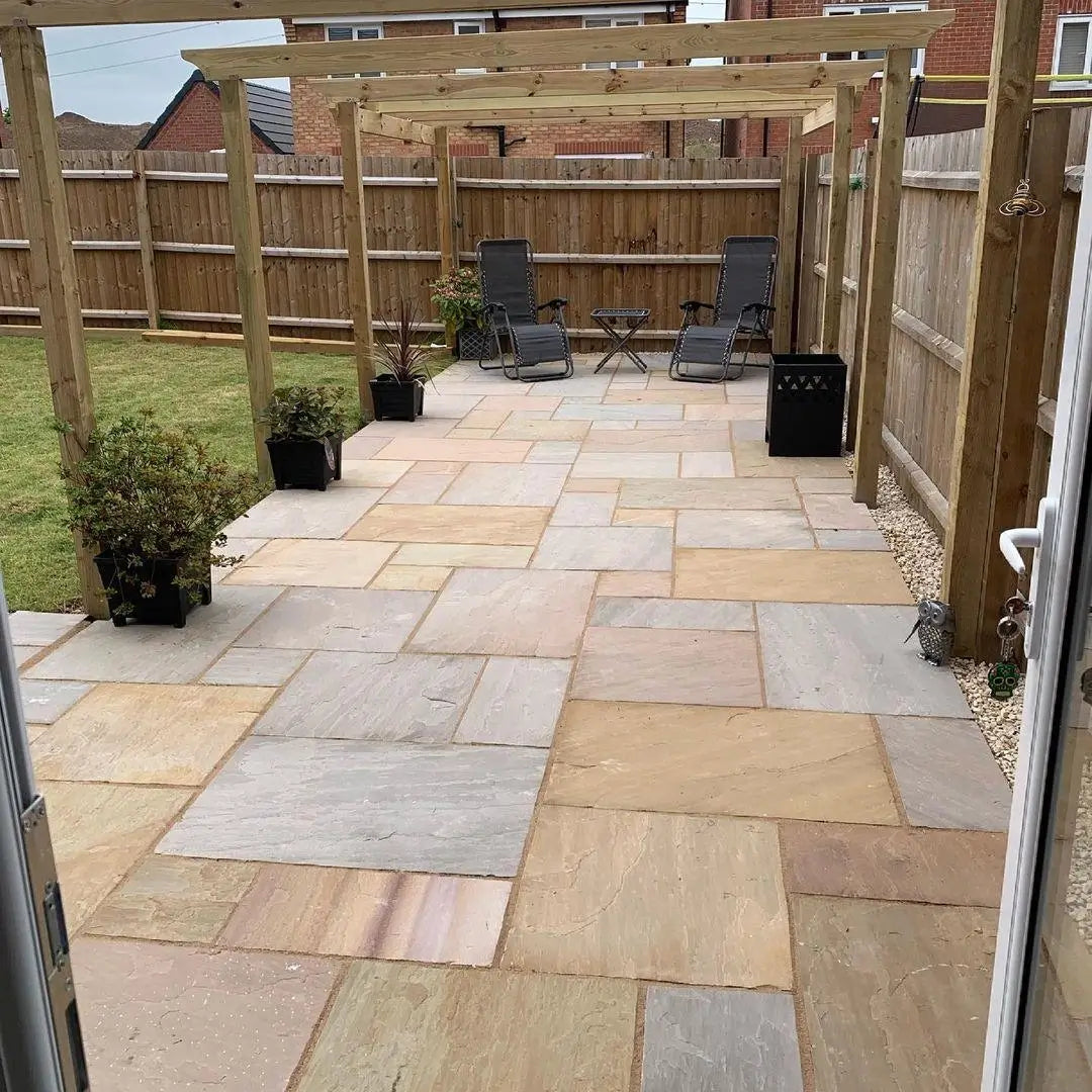 raj green indian sandstone paving slabs 560 series riven patio pack