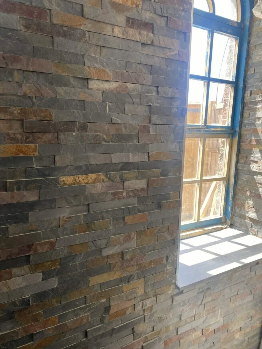 black slate split face wall cladding 600x150 copy
