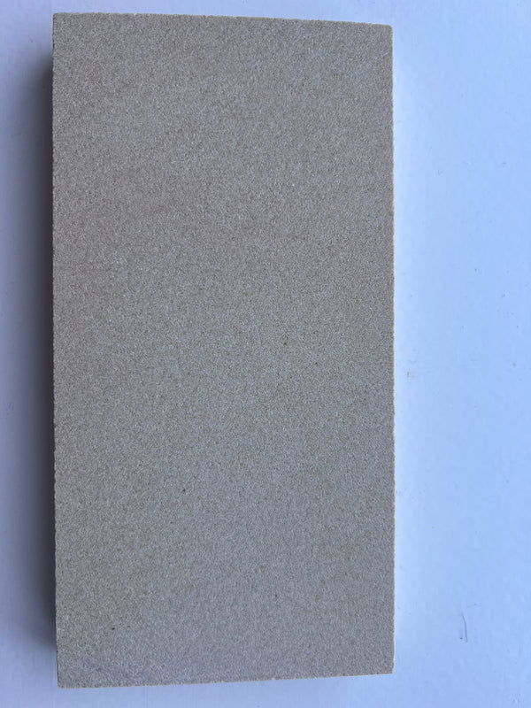 MINT SANDSTONE PAVING - SAWN & HONED - Sample