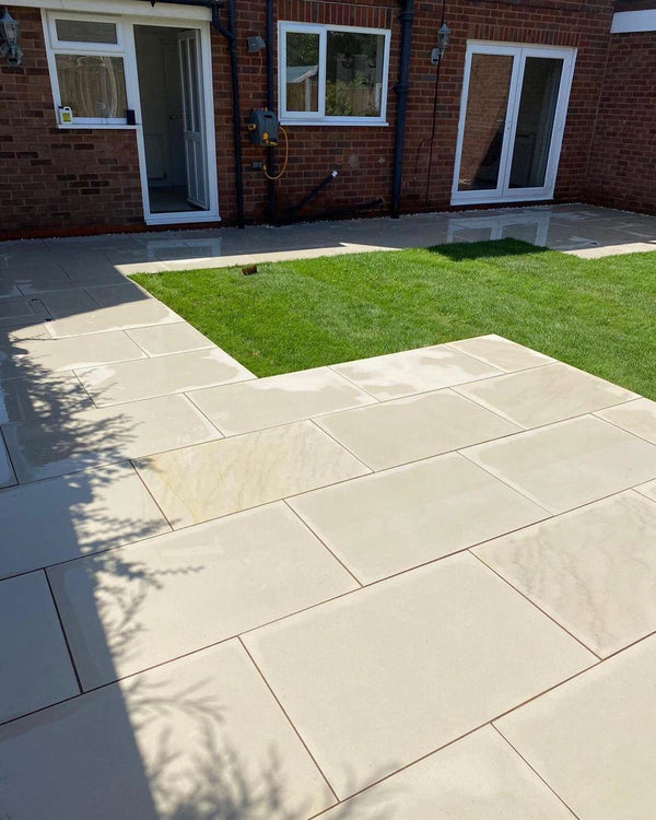 Mint Indian Sandstone Paving Slabs - Sawn & Honed - Patio Pack - 20mm - Smooth Paving