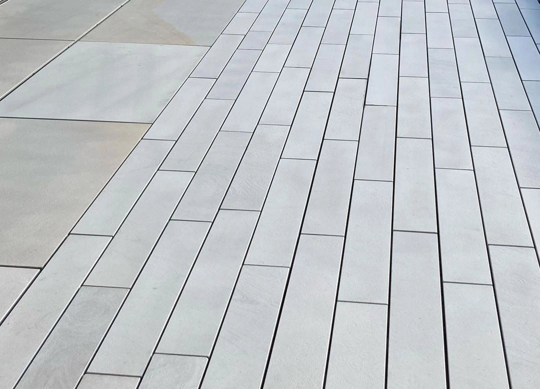 kandla grey smooth paving 900x200