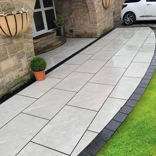 Kadapa Black Cobbles - Handcut - 100x100 - 40-60 mm