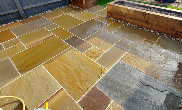 buff indian sandstone wet look