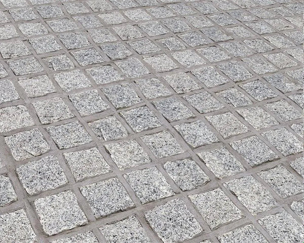Silver Grey Granite Cobbles - Handcut - 100x100 - 40-60mm