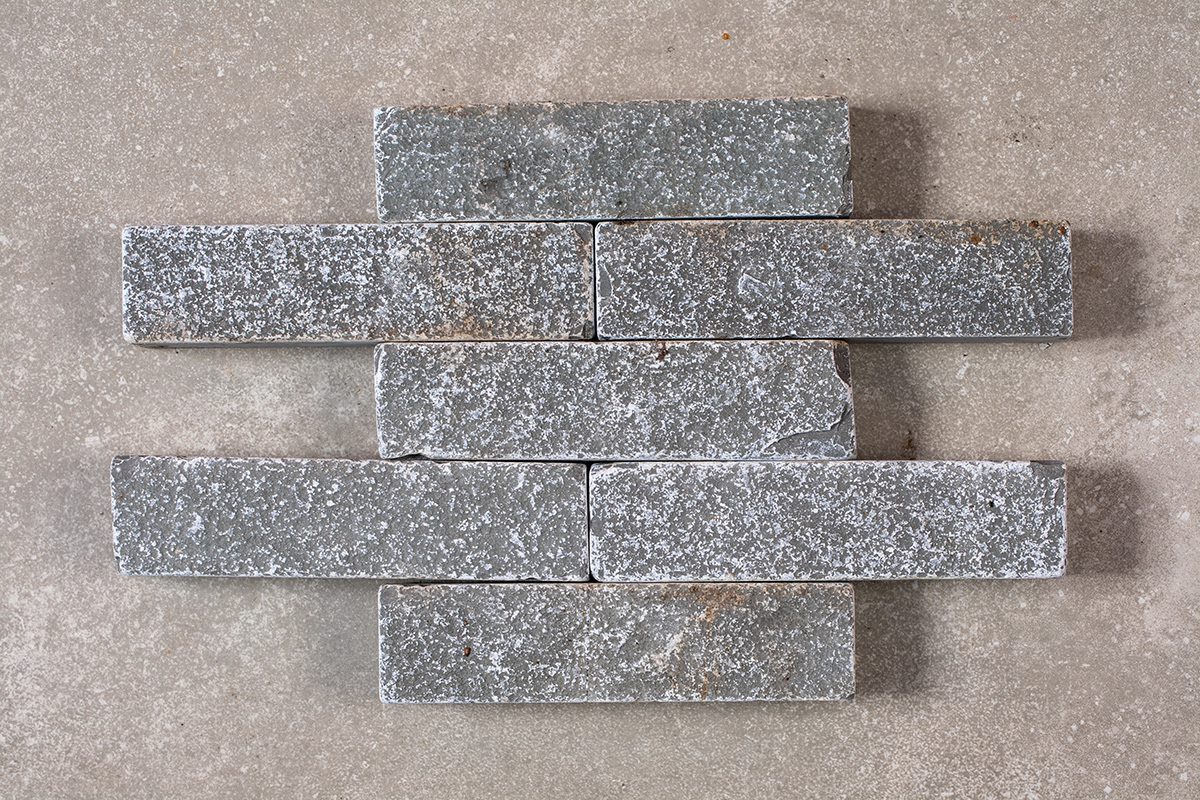 grey pavers 200x50x40mm