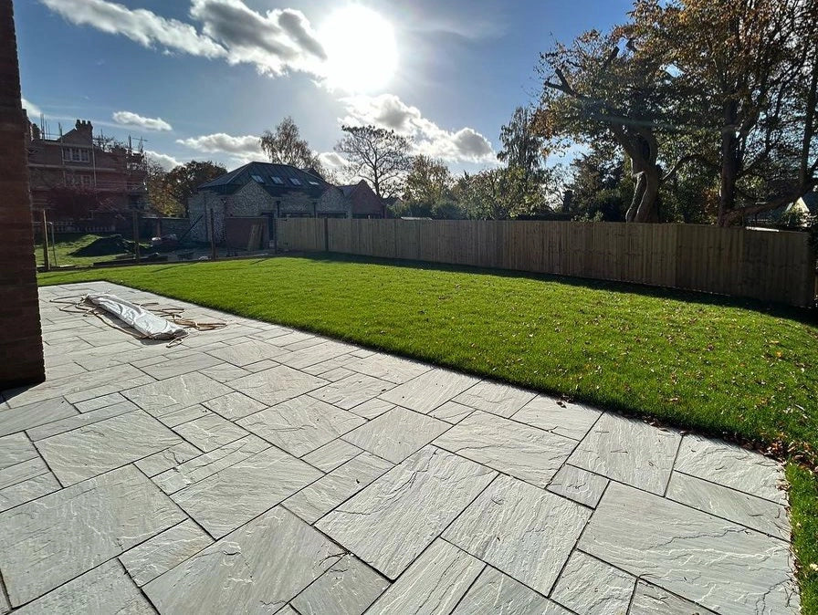 kandla grey sandstone paving mix pack