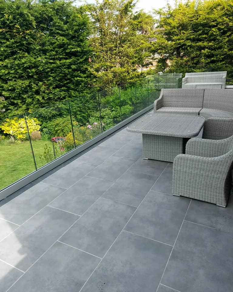 S Grey Outdoor Porcelain Paving Tiles - 900x600 - 20mm