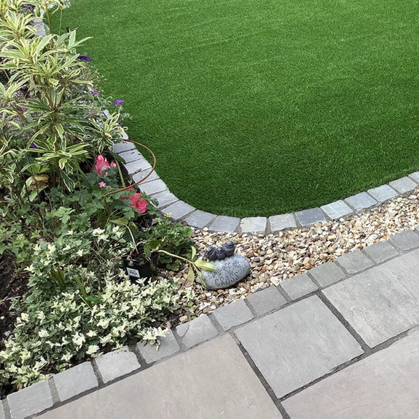 Kandla Grey Cobbles - Handcut - 10x10 cm - 40-50 mm - 800 Pcs - 9sqm - UniversalPaving