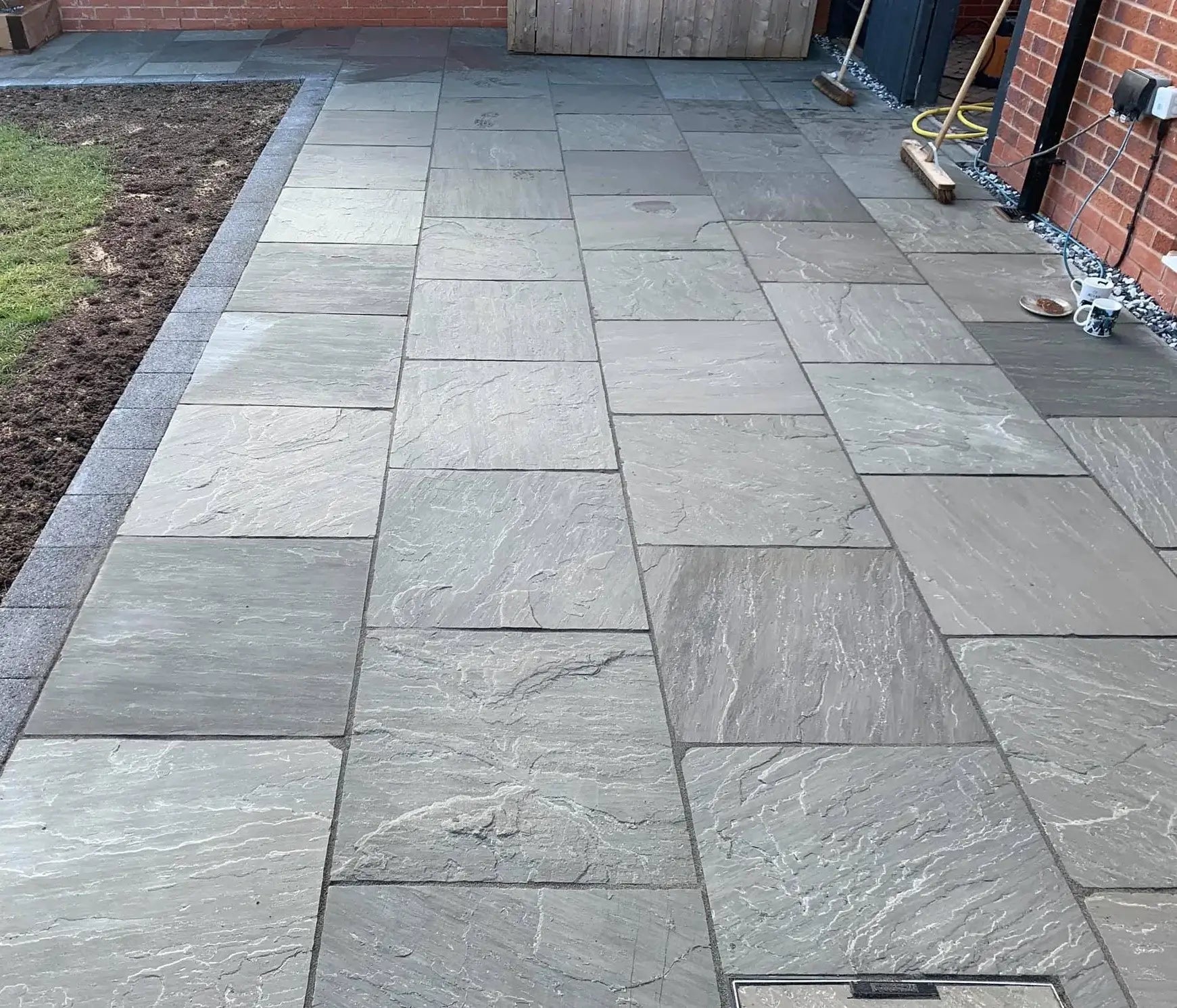 kandla grey indian sandstone paving 600x600