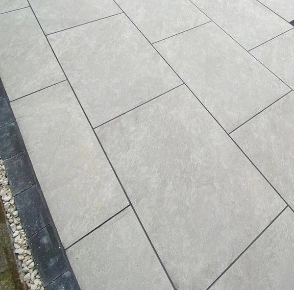 Quartz White Outdoor Porcelain Paving Tiles - 900x600 - 20mm