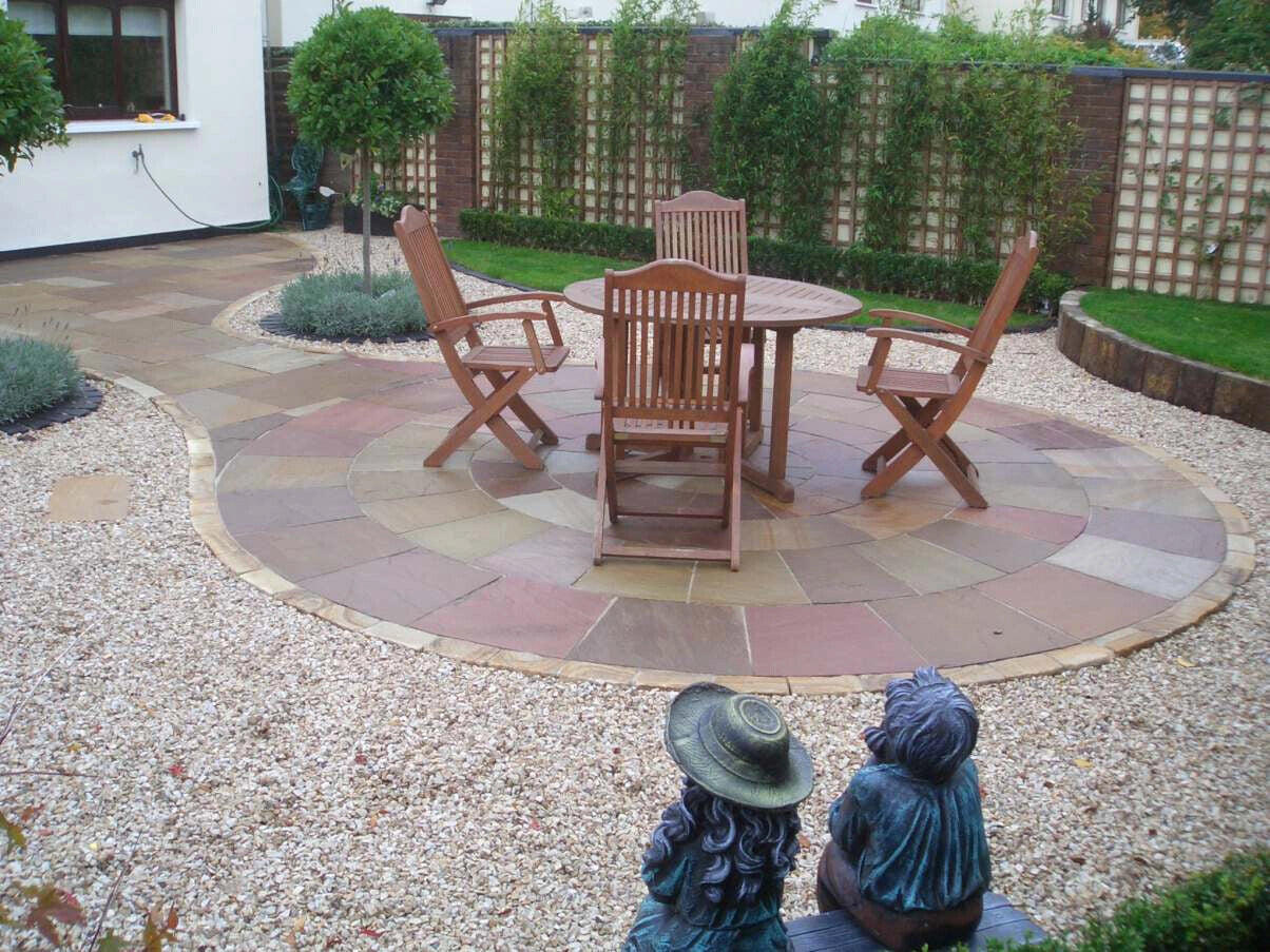 buff sandstone circle