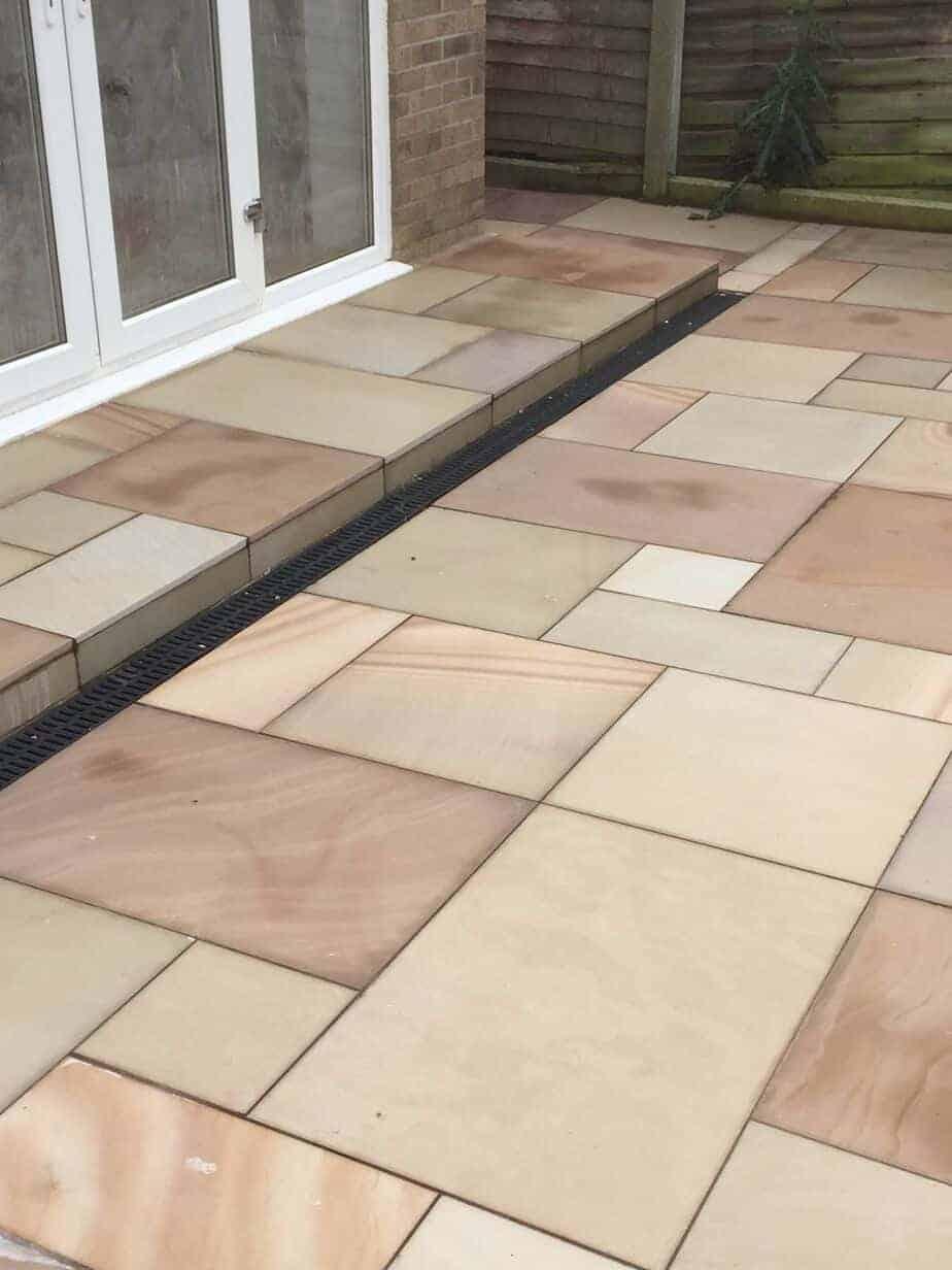 Rippon Buff Indian Sandstone Paving Slabs - Sawn & Honed - Patio Pack - 20mm - Smooth Paving - UniversalPaving