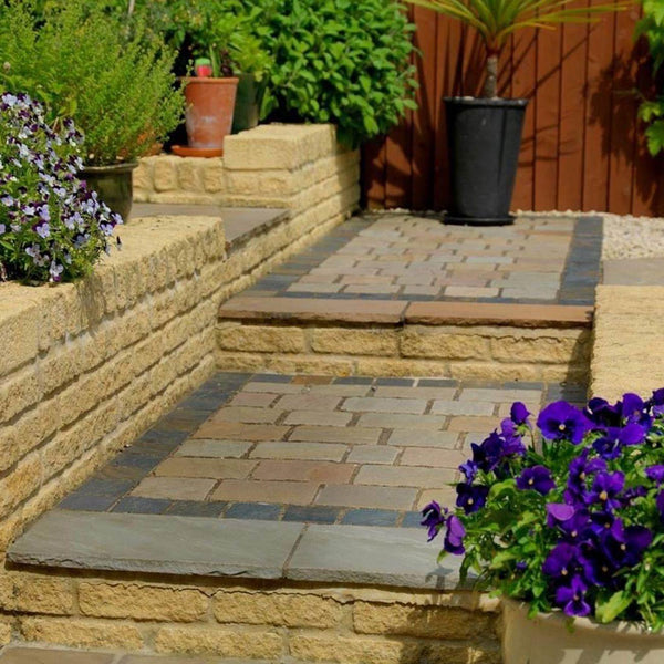 Raj Green Setts - Tumbled - 20x10 cm - 40-50 mm - 400 Pcs - 9sqm - UniversalPaving